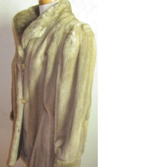 Dubrowsky  Perlbinder Like New Faux Fur Coat Size - Picture 5 of 8
